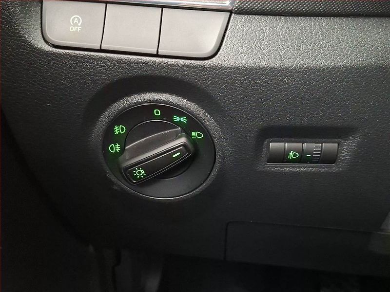 Škoda Fabia (2022) Ambition 1.0 TSI, ČR,1.maj - fotka 16 z 16
