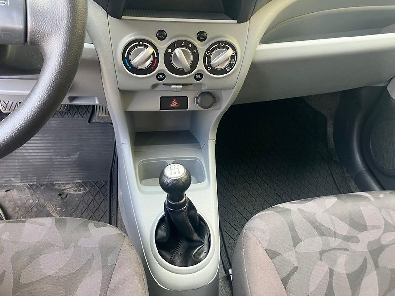 Suzuki Alto 1,0i(50kW)*STK DO 6/2028* - fotka 11 z 15