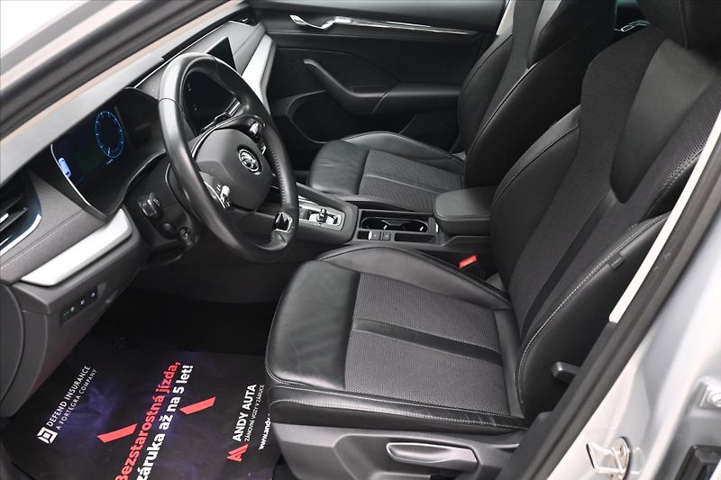 Škoda Octavia 2,0 TDI 110 kW DSG Style Záruk - fotka 13 z 30