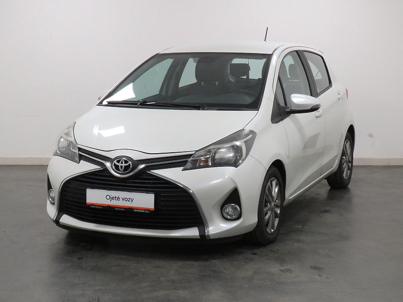 Toyota Yaris - fotografie inzerátu