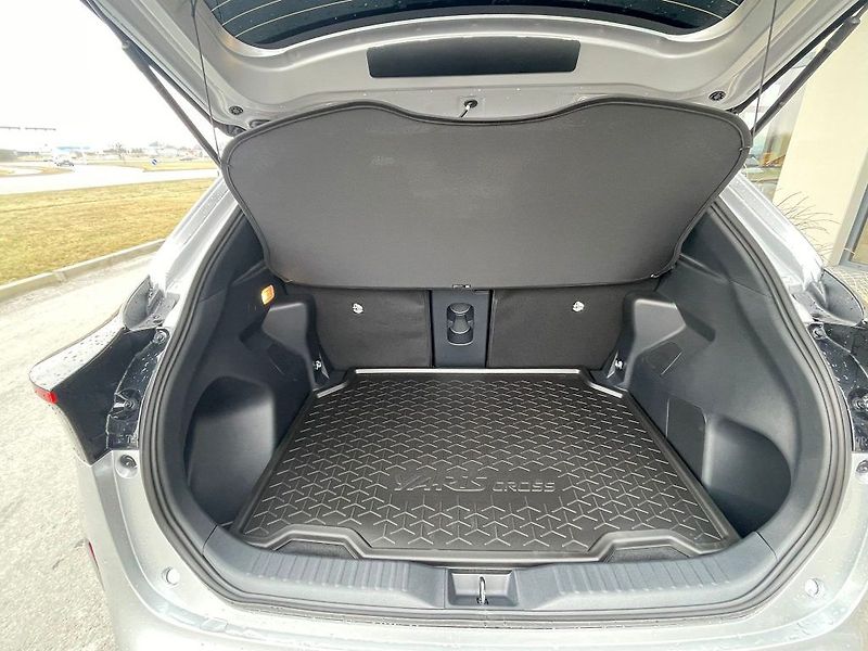 Toyota Yaris Cross 1.5 Hybrid 116HP FWD Style - fotka 15 z 29