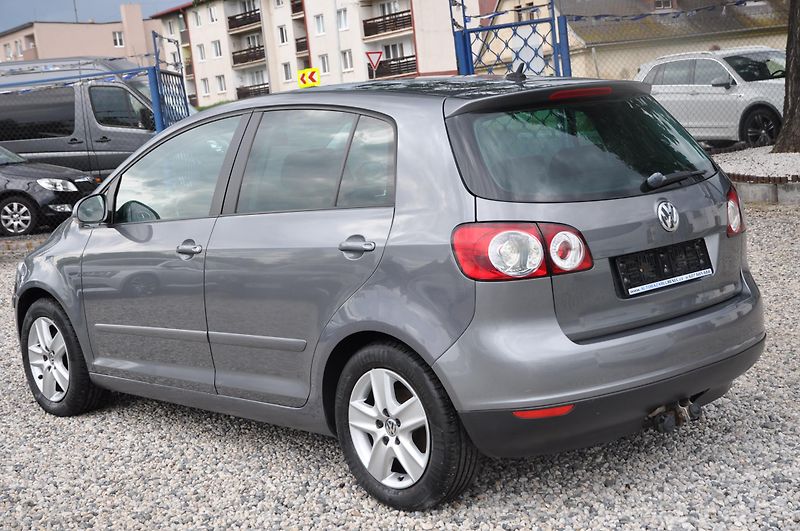 Volkswagen Golf Plus 1.6FSi 85kW SPORT - fotka 4 z 15
