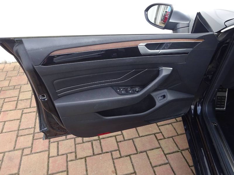 Volkswagen Arteon Shooting Brake (2023) 2,0TDi /110kW Elegance DSG - fotka 14 z 26