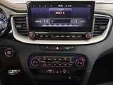 Kia Ceed (2022) Top 1.5 T-GDI, Automat - náhled 12