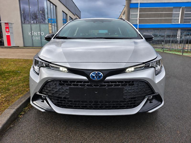 Toyota Corolla 1,8 TS Comfort Tech - fotka 4 z 4