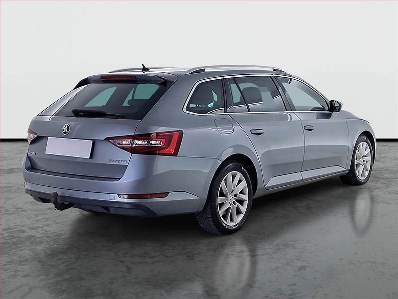 Škoda Superb (2018) 2.0 TDI, Automat, Navi - fotka 5 z 24