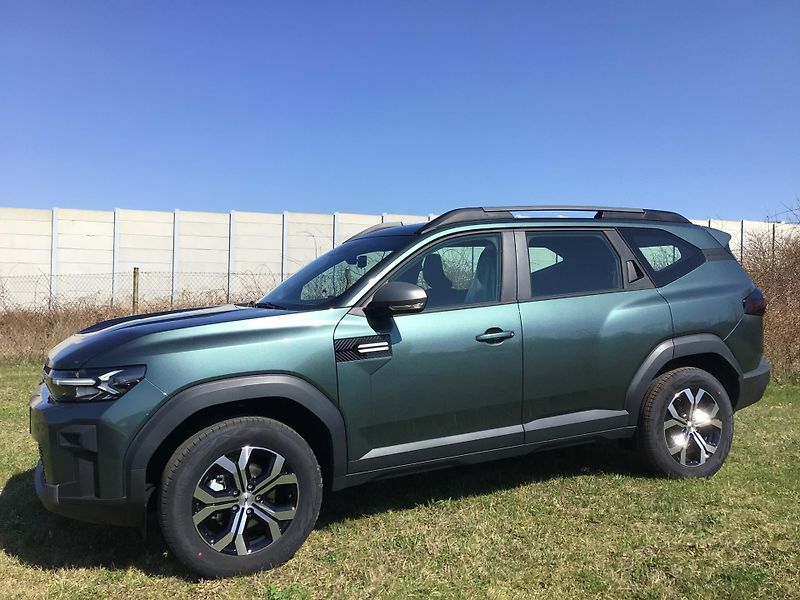 Dacia Bigster (2026) AUTOMAT 4X4 LPG BOH. VÝBAVA - fotka 6 z 17