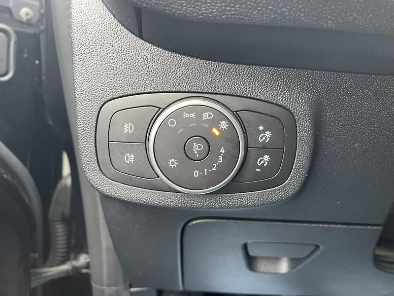 Ford Fiesta 1.5 TDCi Trend r. 2020-DPH-ČR! - fotka 29 z 34