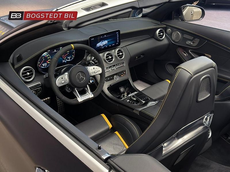 Mercedes-Benz Třídy C 63S AMG V8 Cab Final Edition - fotka 9 z 34