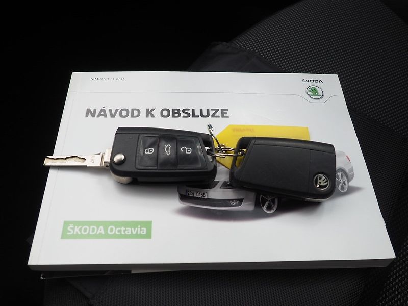 Škoda Octavia (2017) 1.6 TDI, Ambiente - fotka 32 z 33