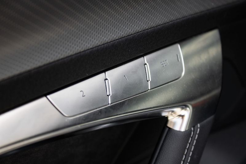 Audi A7 S-Line 50TFSIe 220kW - fotka 25 z 35