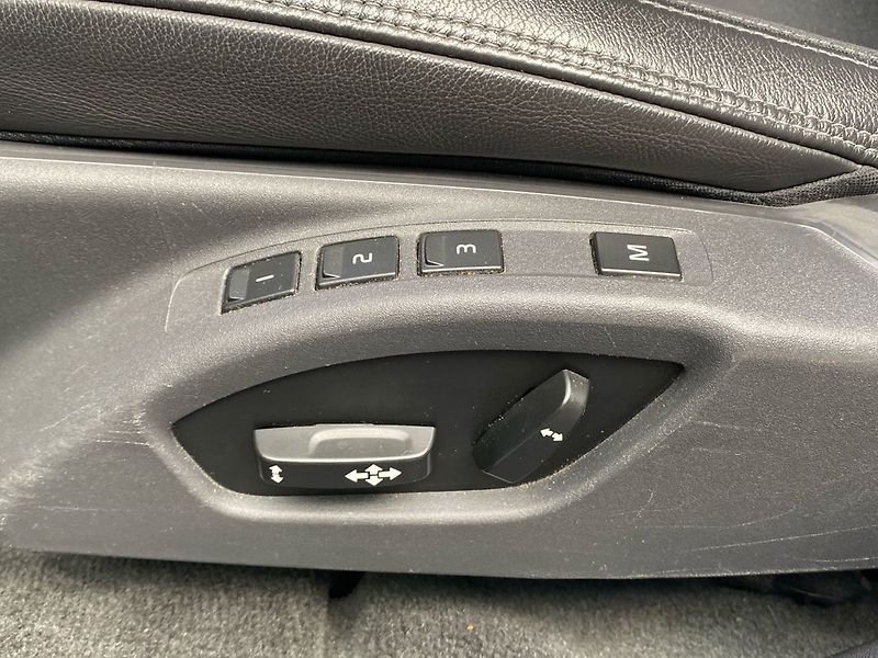 Volvo V60 D3 FWD MOMENTUM - fotka 6 z 30