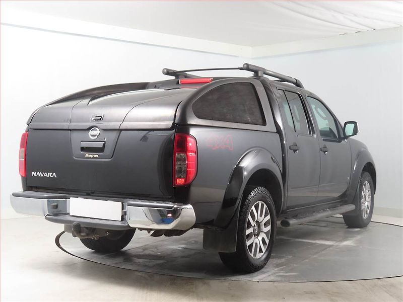 Nissan Navara (2012) 3.0 dCi, 4X4, Automat, Kůže - fotka 5 z 14