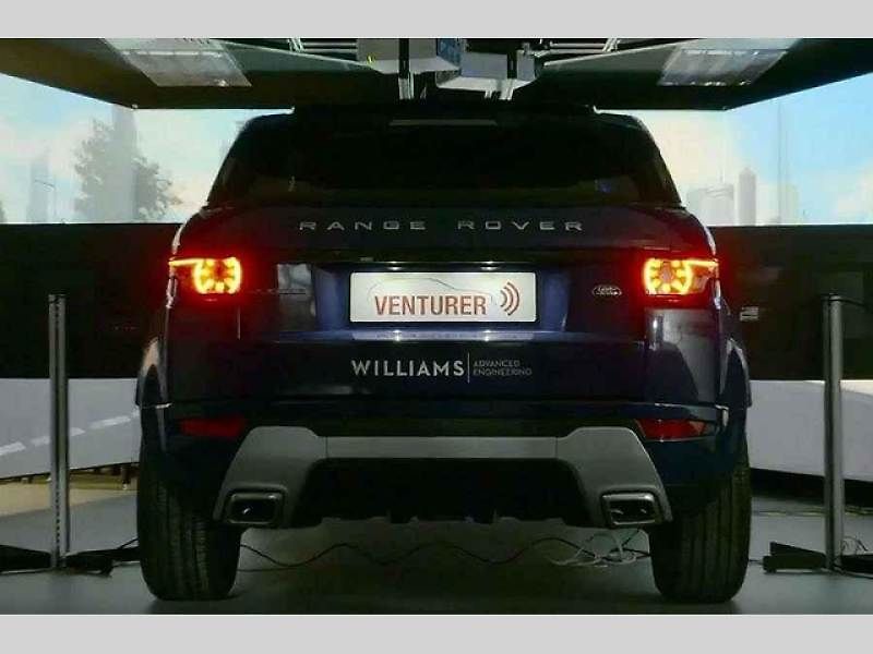 K testování plně autonomní jízdy sloužil upravený Bowler Wildcat.