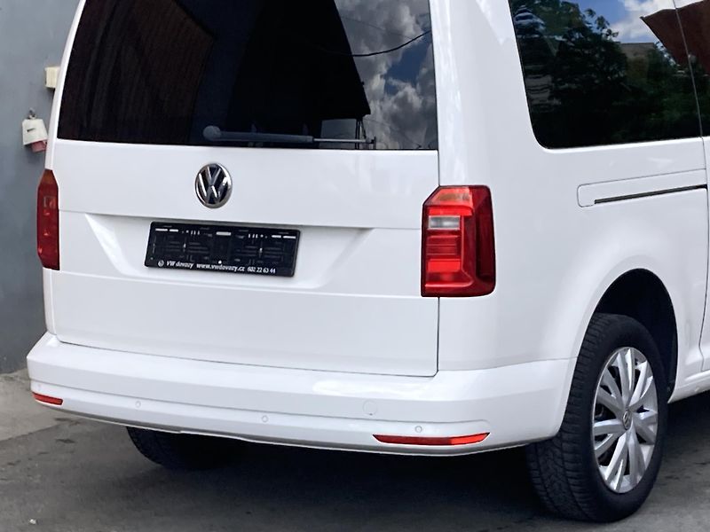 Volkswagen Caddy (2018) MAXI 2,0TDi 7míst  HIGHLINE - fotka 5 z 19