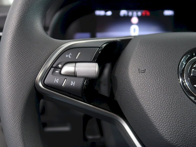 Škoda Kamiq (2024) SELECTION 1.0TSI 85KW - fotka 20 z 38