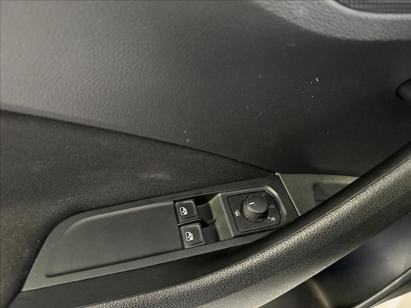 Škoda Scala 1,0   TSI 85kW,SERVISKA,ČR,2.M - fotka 10 z 24
