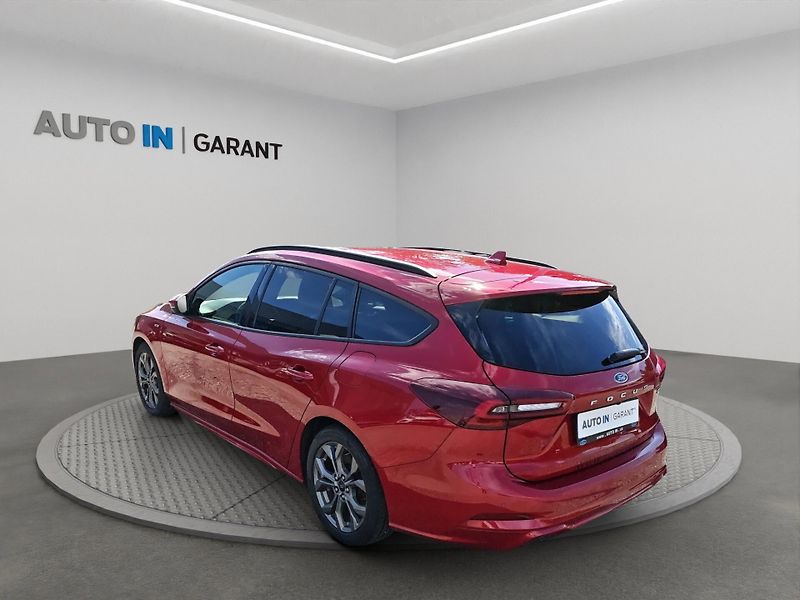 Ford Focus (2022) ST-LINE X , ČR , 125k , Automa - fotka 4 z 16