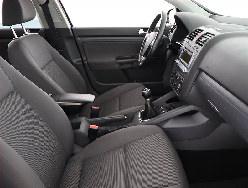 Volkswagen Golf (2008) 1.4 16V, nová STK, CZ doklady - fotka 9 z 15