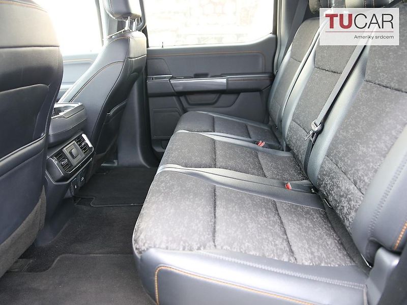 Ford F-150 (2022) 3.5 V6 LOBO TREMOR  - fotka 35 z 41