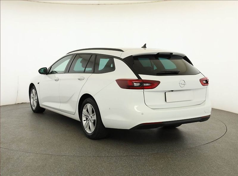Opel Insignia (2019) 2.0 CDTI, Automat, Kůže, Navi - fotka 4 z 21