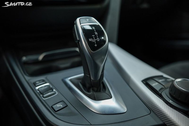 BMW Řada 3 340i xDrive - 418 kW STAGE 3 - fotka 15 z 35