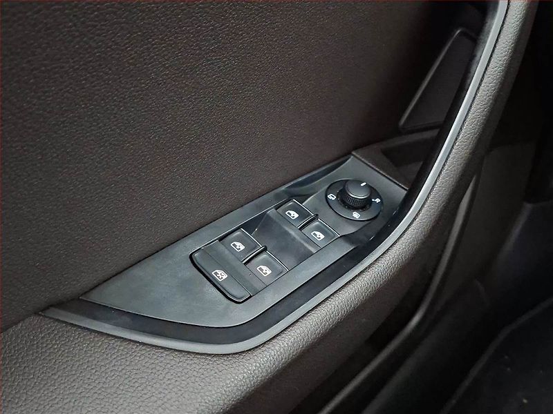 Škoda Superb (2016) Laurin&Klement 2.0 TDI, 4X4 - fotka 22 z 25