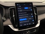 Volvo XC90 (2026) B5 AWD AUT DARK PLUS 7míst - náhled 47