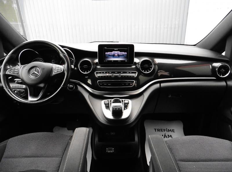 Mercedes-Benz Třídy V 220d Exclusive L 4Matic - fotka 6 z 14