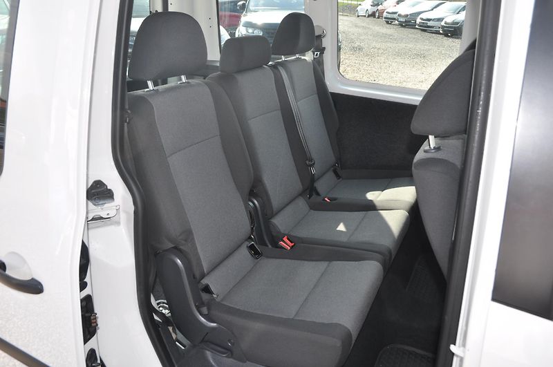 Volkswagen Caddy 1.2TSi 62kW 5.míst - fotka 8 z 16
