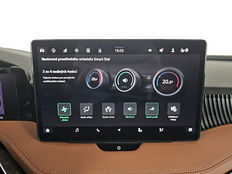 Škoda Superb (2025) 2.0TDI 142kW 4x4 DSG LAURIN A - fotka 12 z 32