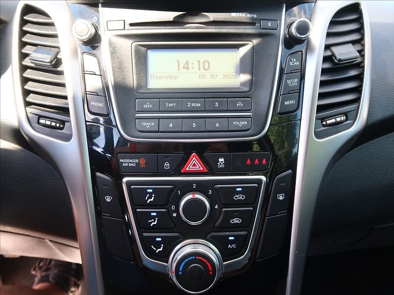 Hyundai i30 1,4 CVVT,73kW,NovéČR,Klima - fotka 14 z 24