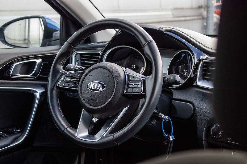 Kia Ceed - fotka 15 z 22