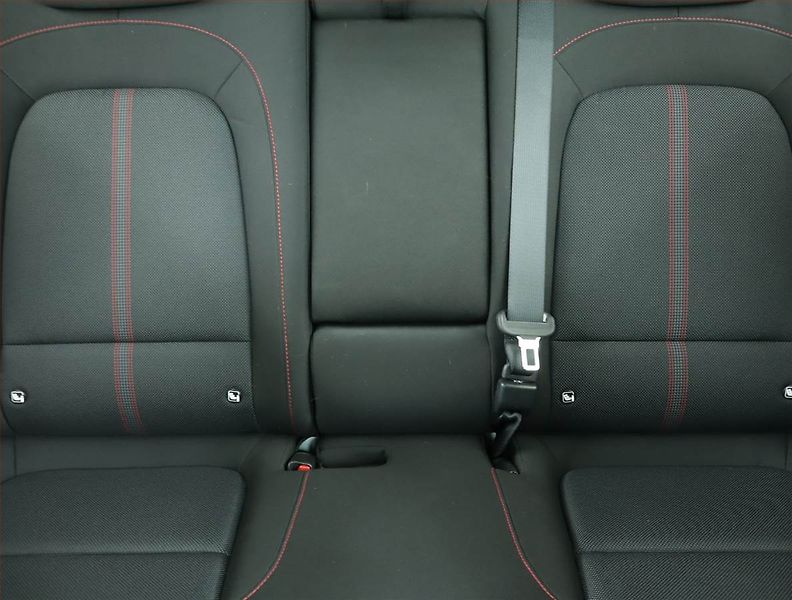 Hyundai Kona (2023) N-Line 1.0 T-GDI - fotka 10 z 17