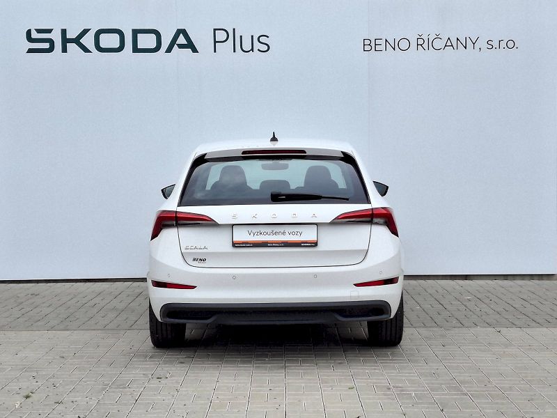 Škoda Scala (2023) Ambition 1,0TSi 81kW - fotka 12 z 33