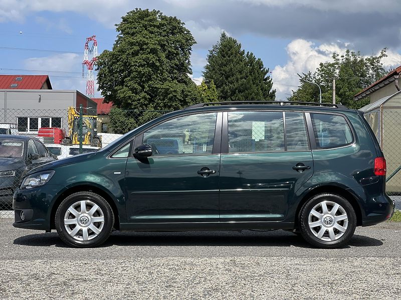 Volkswagen Touran Match 1.4TSi 103kw 7MÍST TAŽNÉ - fotka 4 z 43