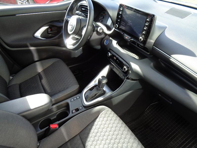 Mazda 2 Hybrid 1.5i 116 PS AT Agile+zim. pneu - fotka 20 z 20