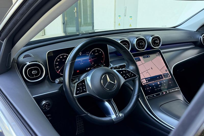 Mercedes-Benz Třídy C (2023) C 220d 4Matic Allterrain - fotka 34 z 125