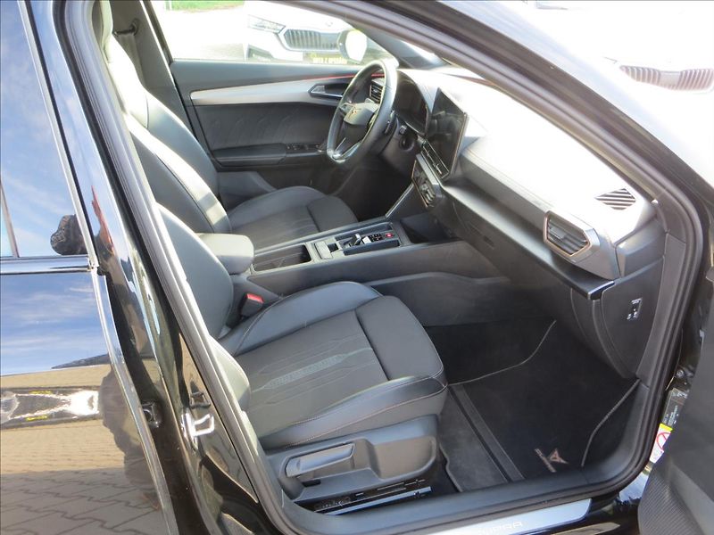 Cupra Formentor 2,0 TSI 180kW DSG VZ ČR - fotka 11 z 25