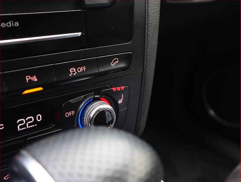 Audi Q5 (2015) S line 3.0 TDI, 4X4, Automat - fotka 19 z 23