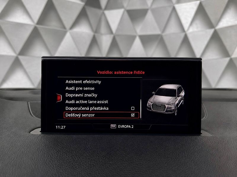 Audi Q7 3.0TDI 200KW QUATTRO S-LINE, V - fotka 17 z 28