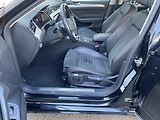Volkswagen Passat (2023) 2.0 TDi, Elegance, DSG, TZ, - náhled 9