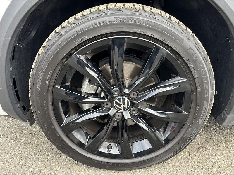 Volkswagen T-Roc (2023)  Cabriolet R-Line 1.5 TSI, AUT - fotka 12 z 16