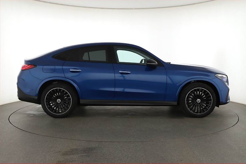 Mercedes-Benz GLC (2025) 220 d 4MATIC, AMG, Navigace - fotka 6 z 31