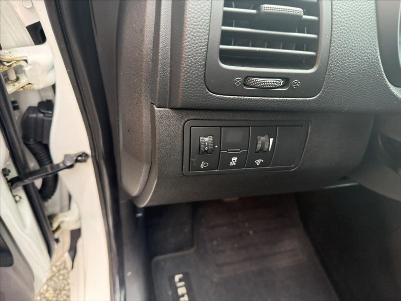 Hyundai ix20 1,4 CVVTi - fotka 11 z 29