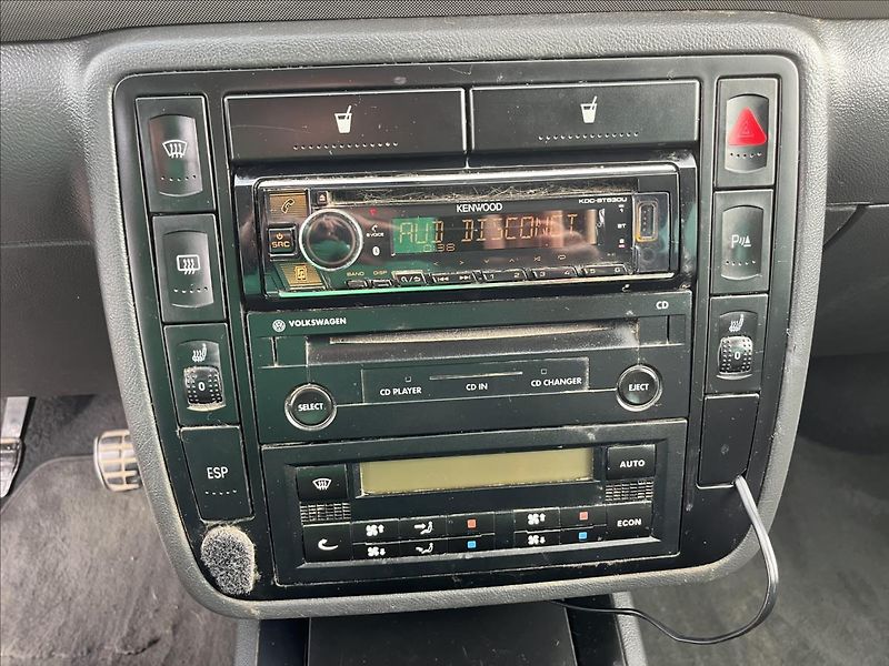 Volkswagen Sharan 1,9 TDi ROZVODY TAŽNÉ STK 4/28 - fotka 14 z 31