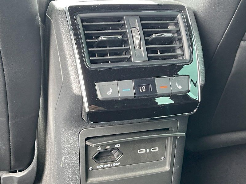 Škoda Superb (2022) Sportline 2.0 TDI 147kW DSG - fotka 28 z 35