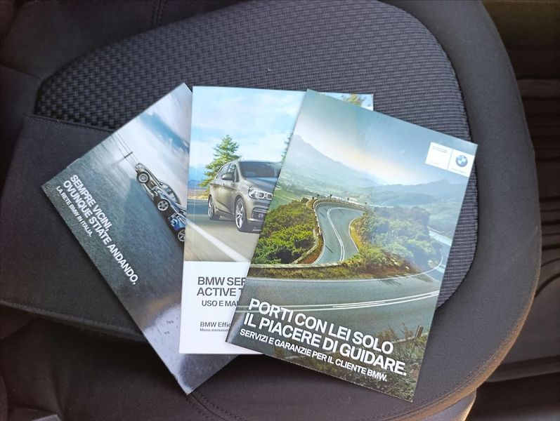 BMW Řada 2 1,5 216d Automat Navi Tempomat - fotka 36 z 36