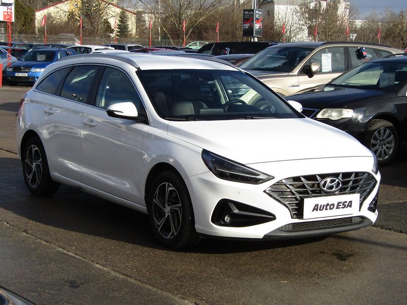 Hyundai i30 (2021) 1.6 CRDi, ČR, AT, park.kamera - fotografie inzerátu