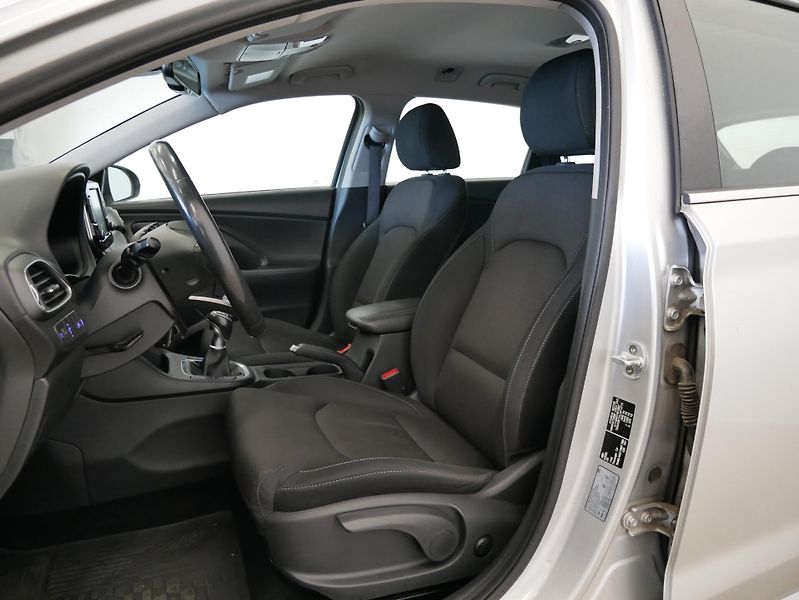 Hyundai i30 - fotka 6 z 6